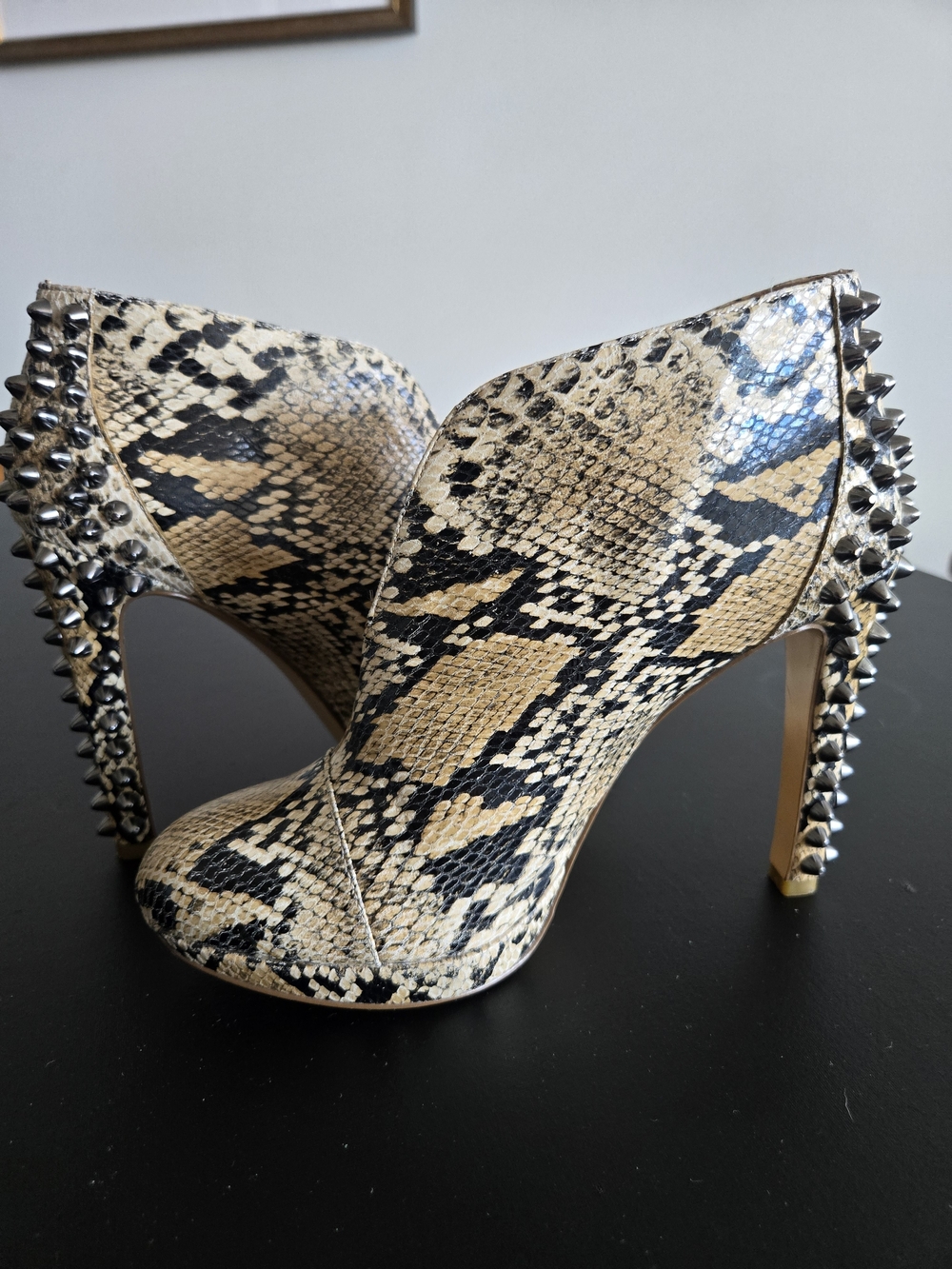 ​BCBGMAXAZRIA Daria Studded Snakeskin Leather Booties 7.5